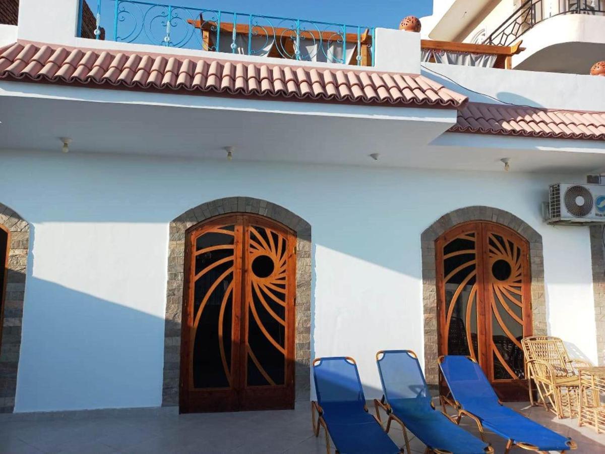 Villa Victoria Old Nile View ルクソール エクステリア 写真